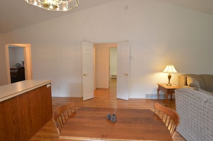 1304 Terra Road Traverse City, MI 49686 - Photo 20 of 48 1865002-19.JPG