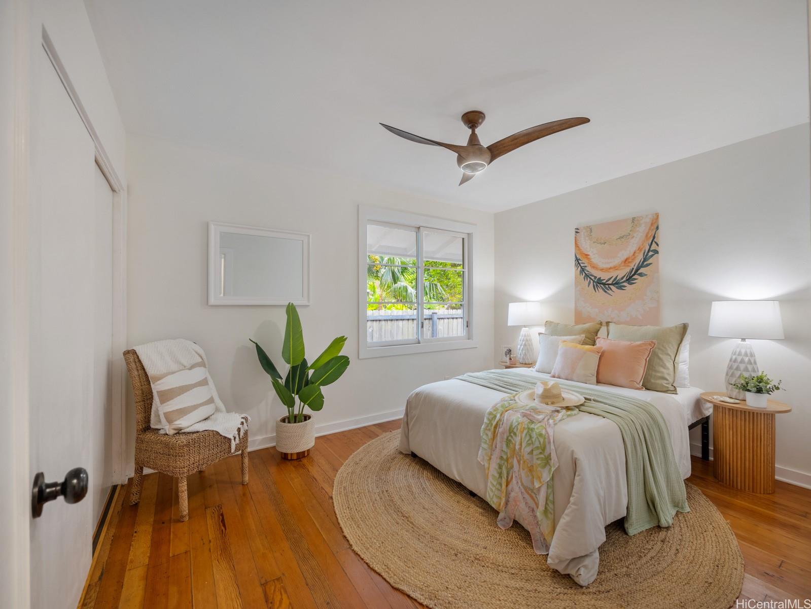 244 Awakea Road Kailua, HI 96734 - Photo 11 of 25 2nd bedroom down hallway