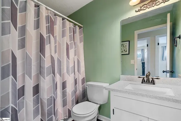 $264,900 | 18 C Hartwell Villas, Anderson, SC 29626