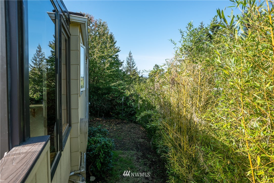 406 Raye Street Seattle, WA 98109 - Photo 21 of 37 Gallery Image 21