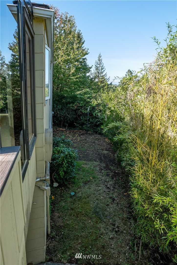 406 Raye Street Seattle, WA 98109 - Photo 22 of 37 Gallery Image 22