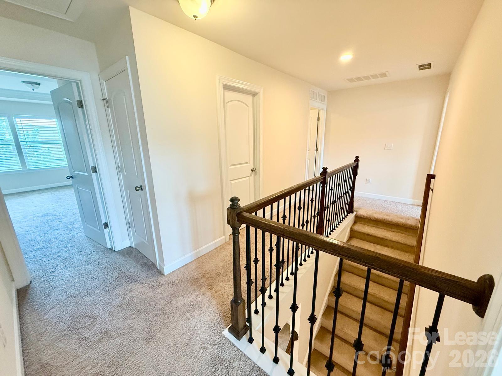 5633 Garrow Glen Road Charlotte, NC 28278 - Photo 10 of 21