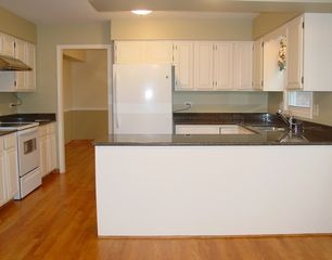 2781 Valley Forge Road Lisle, IL 60532 - Photo 4 of 21