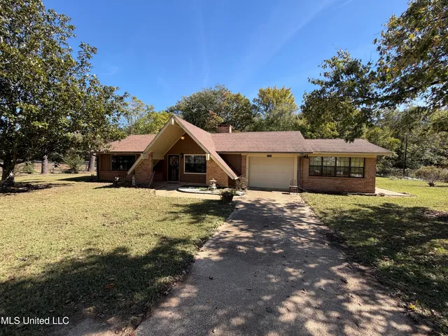 $180,000 | 4177 County Road 284, Itta Bena, MS 38941