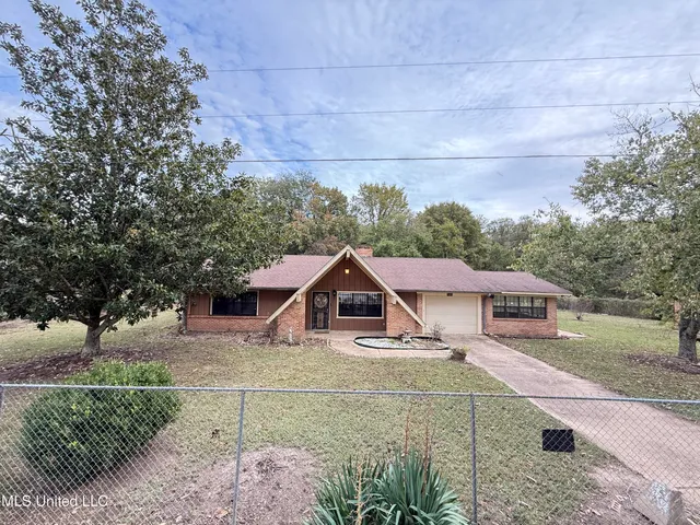 $180,000 | 4177 County Road 284, Itta Bena, MS 38941
