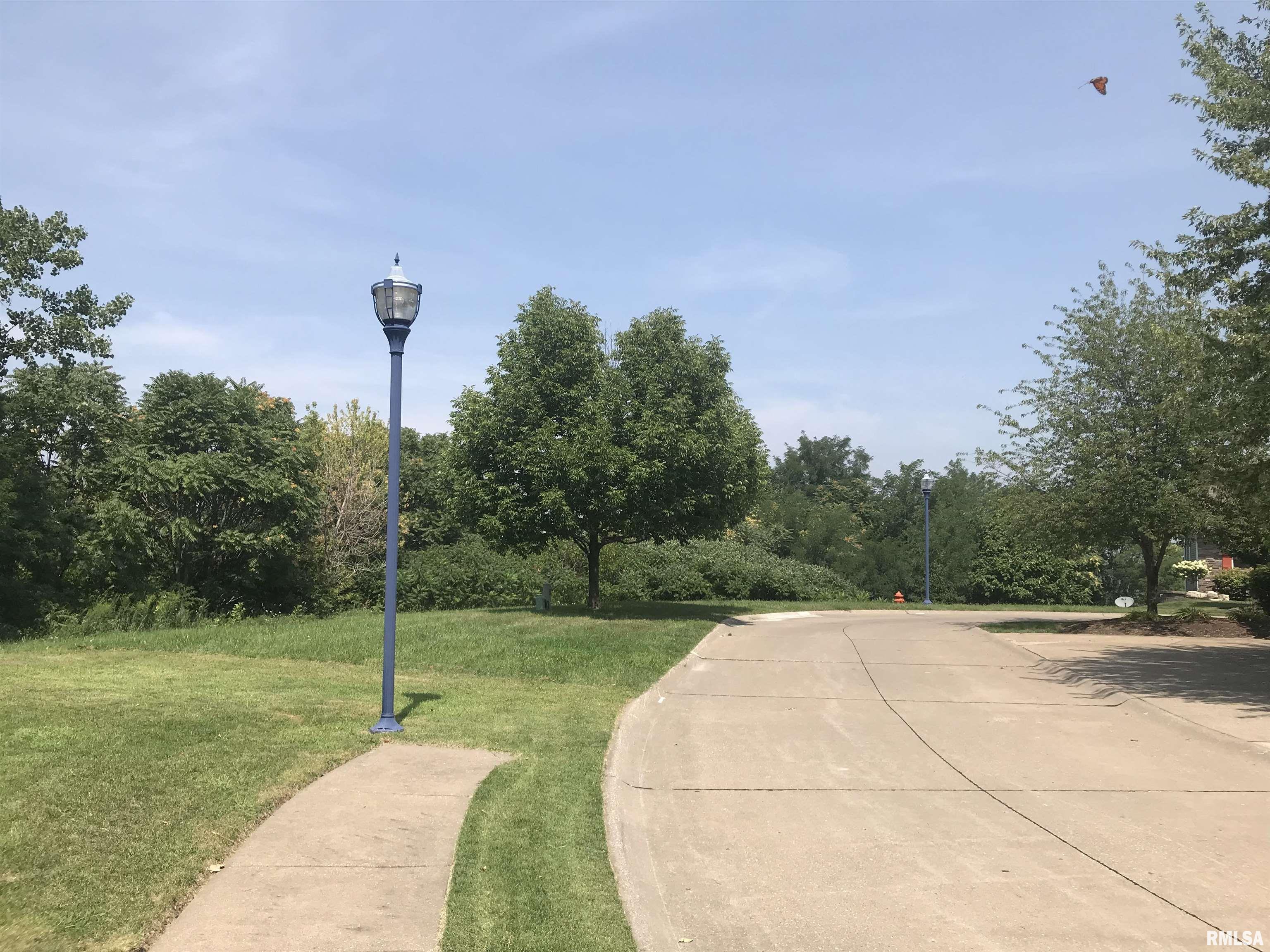 631 7th St Court Moline, IL 61265 - Photo 6 of 6