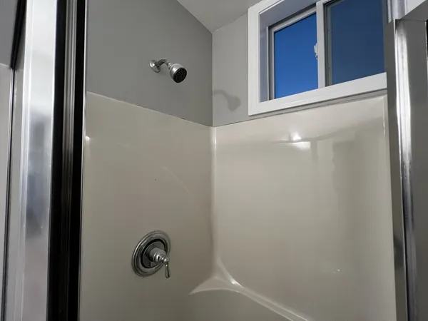 $5,250 | 158 Holland Street, Unit 1, Somerville, MA 02144