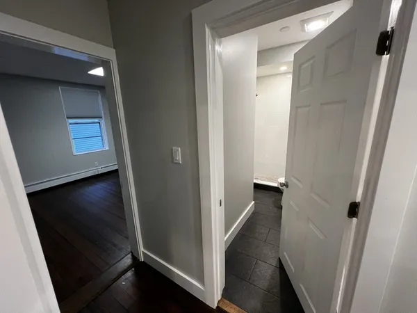 $5,250 | 158 Holland Street, Unit 1, Somerville, MA 02144