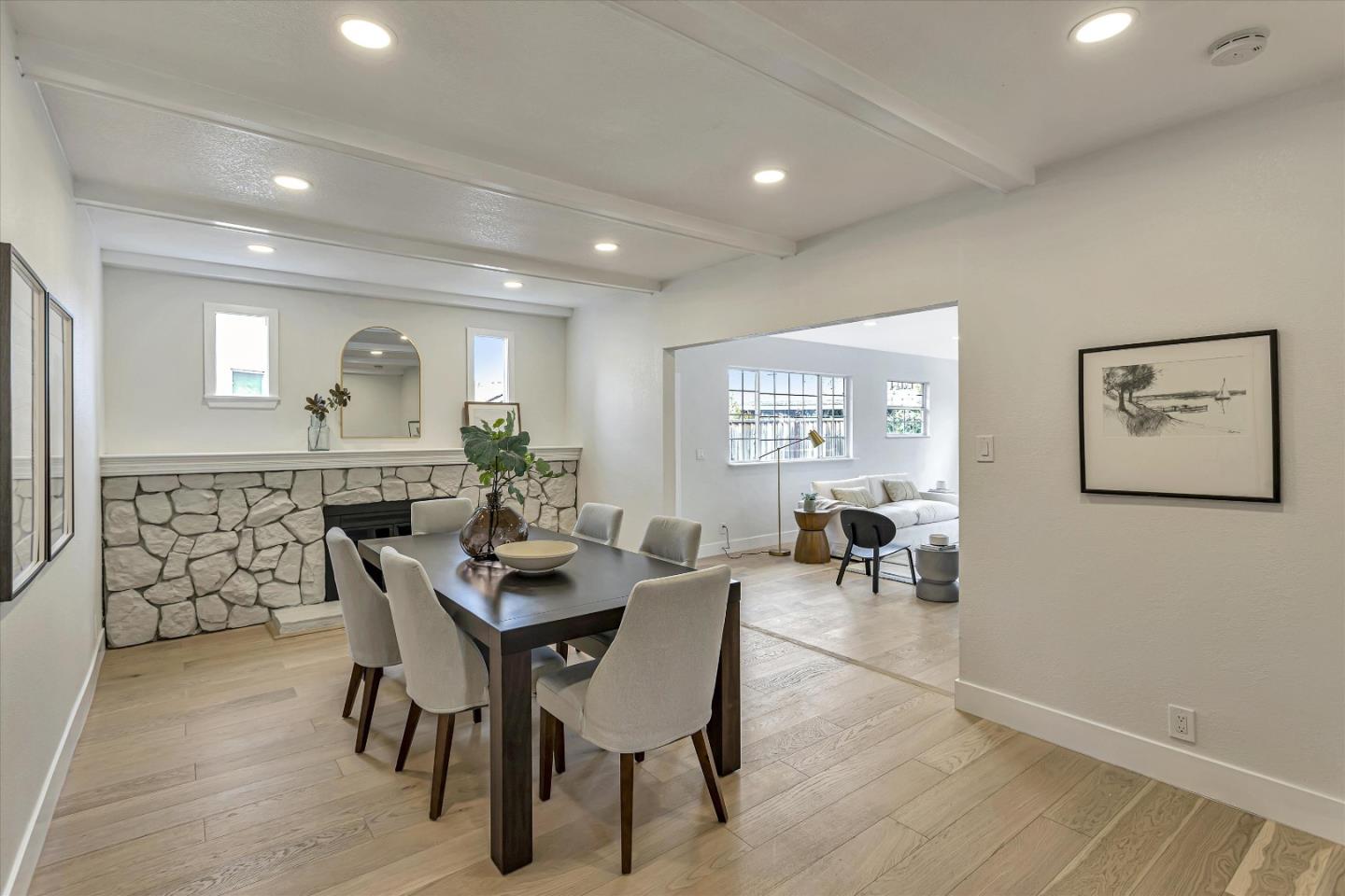 2860 Encinitas Court San Jose, CA 95132 - Photo 18 of 45 a dining room with furniture and window