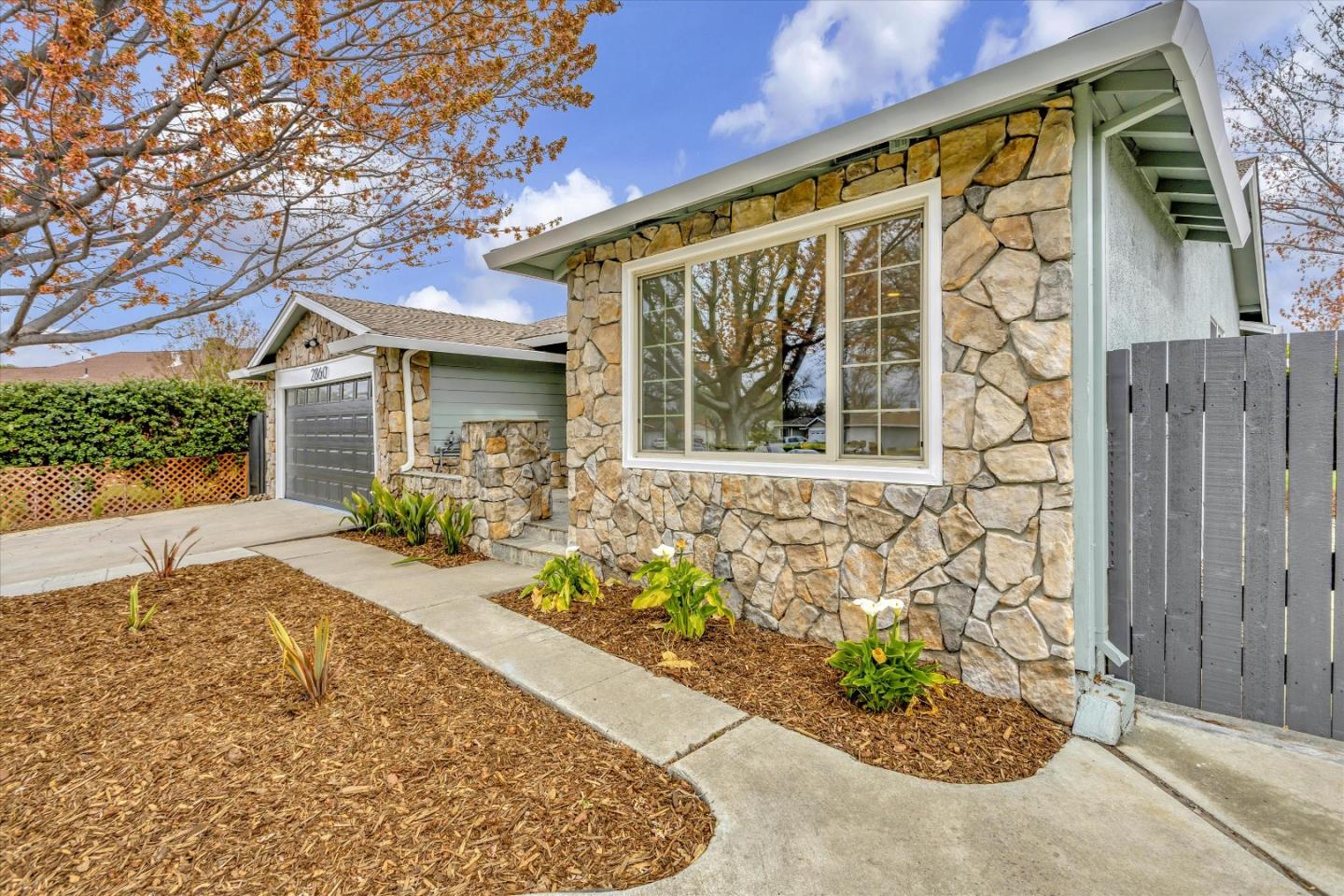 2860 Encinitas Court San Jose, CA 95132 - Photo 5 of 45 front view of a house with a outdoor space