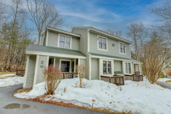 $775,000 | 16 Hillside Circle, Unit 2, Lincoln, NH 03251