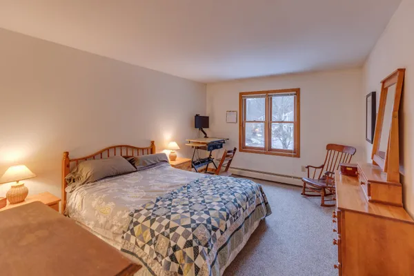$775,000 | 16 Hillside Circle, Unit 2, Lincoln, NH 03251
