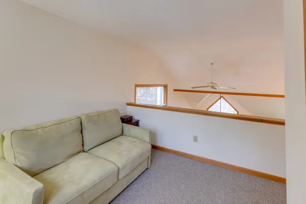 $775,000 | 16 Hillside Circle, Unit 2, Lincoln, NH 03251