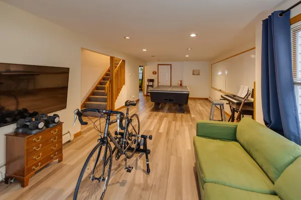 $775,000 | 16 Hillside Circle, Unit 2, Lincoln, NH 03251