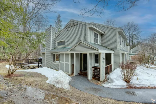 $775,000 | 16 Hillside Circle, Unit 2, Lincoln, NH 03251
