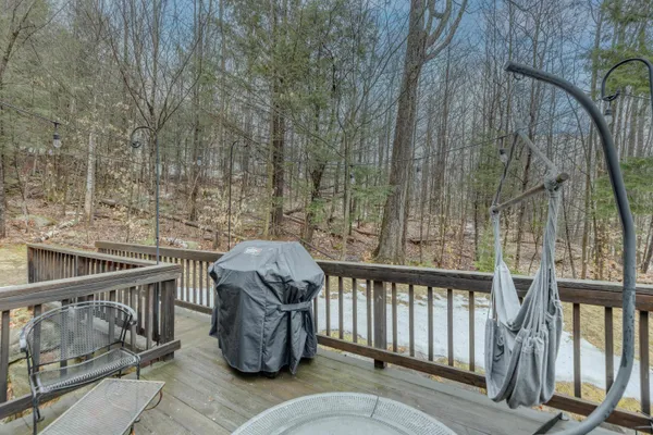 $775,000 | 16 Hillside Circle, Unit 2, Lincoln, NH 03251