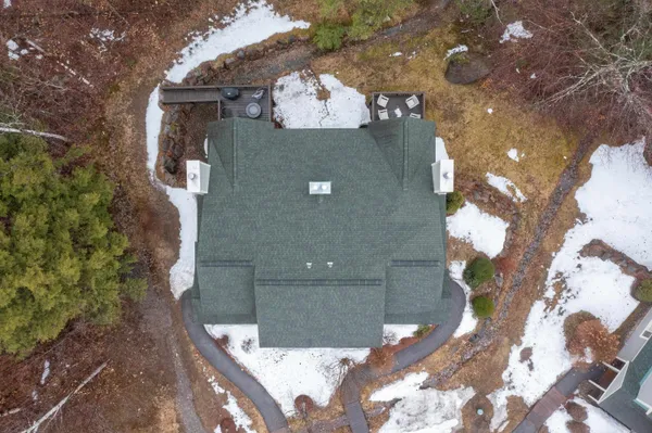 $775,000 | 16 Hillside Circle, Unit 2, Lincoln, NH 03251