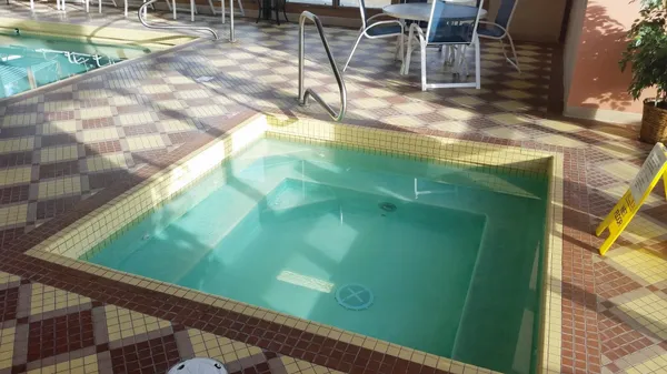 $775,000 | 16 Hillside Circle, Unit 2, Lincoln, NH 03251