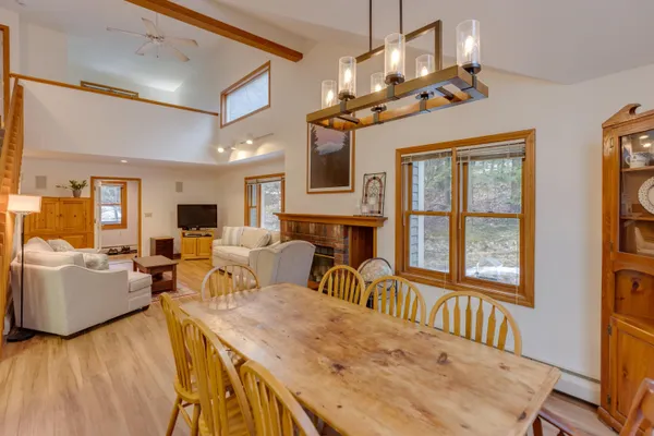 $775,000 | 16 Hillside Circle, Unit 2, Lincoln, NH 03251