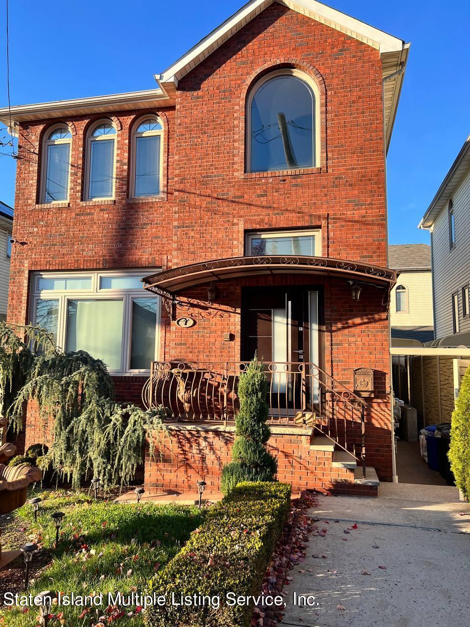 7 Baltimore Street, Unit 2 Compass