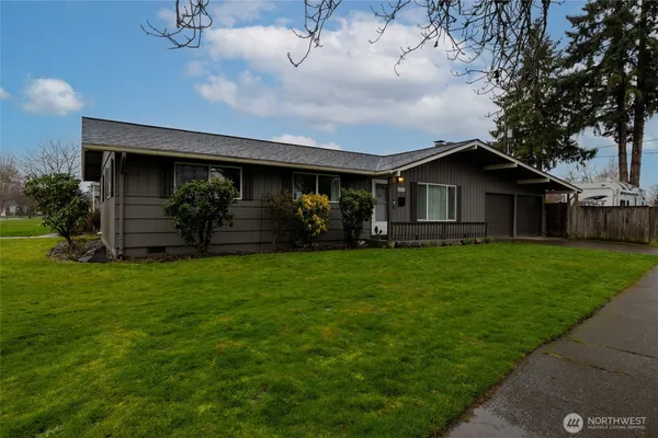 $389,900 | 2026 28th Avenue, Longview, WA 98632