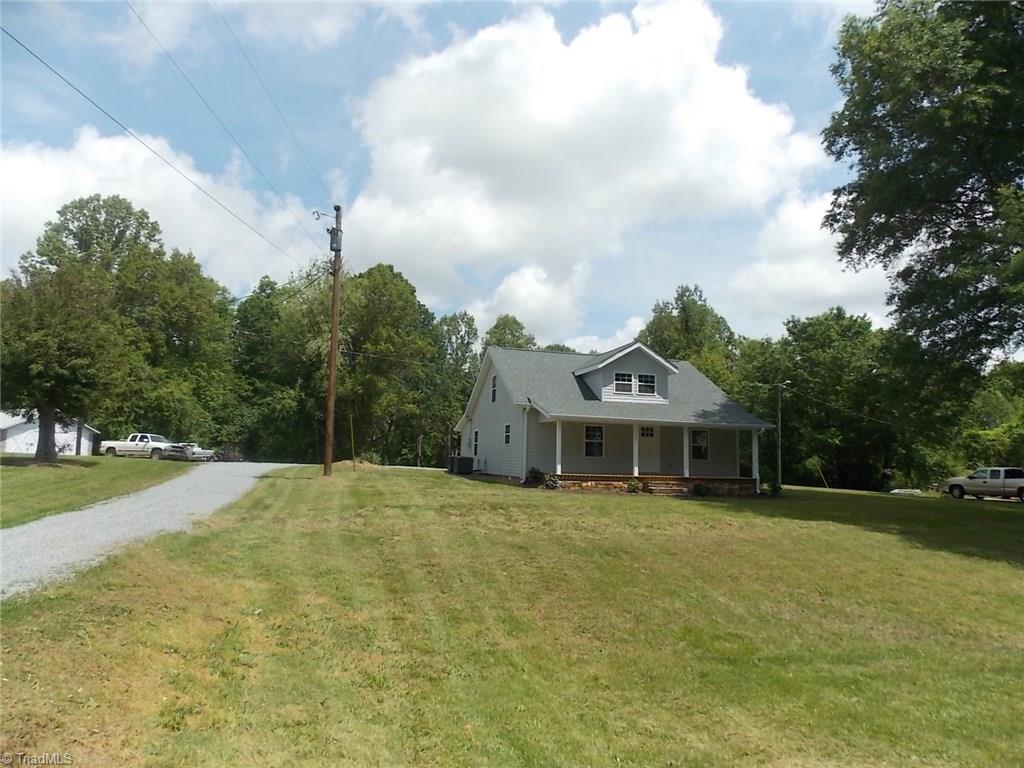 4224 Forbush Road East Bend, NC 27018 - Photo 2 of 24 Gallery Image 2