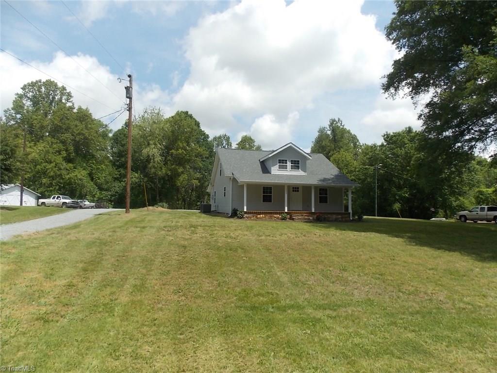 4224 Forbush Road East Bend, NC 27018 - Photo 3 of 24 Gallery Image 3