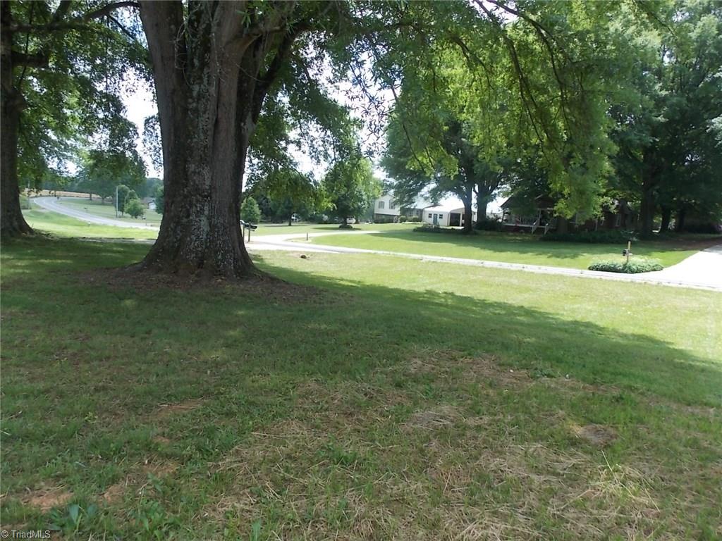 4224 Forbush Road East Bend, NC 27018 - Photo 7 of 24 Gallery Image 7