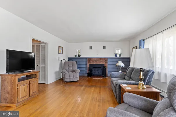 $254,900 | 206 East Main Street, New Bloomfield, PA 17068