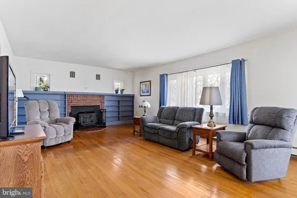 $254,900 | 206 East Main Street, New Bloomfield, PA 17068