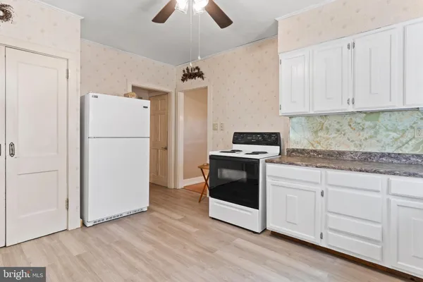 $254,900 | 206 East Main Street, New Bloomfield, PA 17068