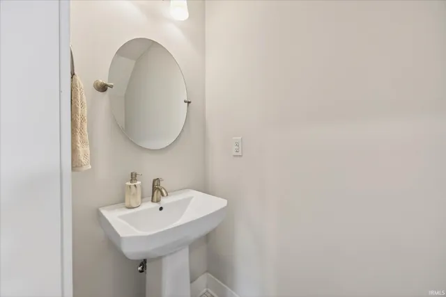 $535,000 | 4285 North Hull Drive, Bloomington, IN 47404