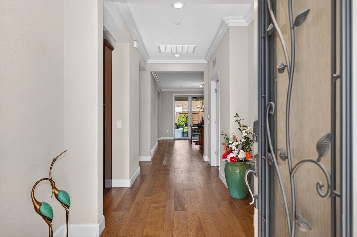 2007 Santa Rita Lane El Dorado Hills, CA 95762 - Photo 8 of 51 a view of a hallway with a potted plant