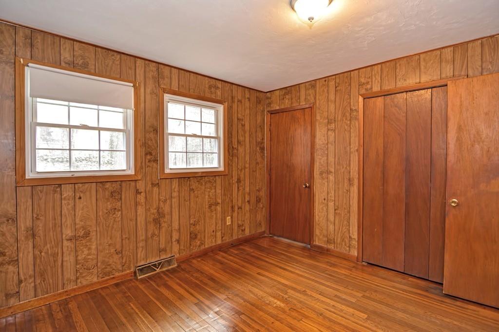 57 Torrey Road Sutton, MA 01590 - Photo 12 of 23