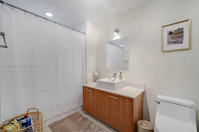 $4,800 | 3301 Northeast 1st Avenue, Unit M0605, Miami, FL 33137