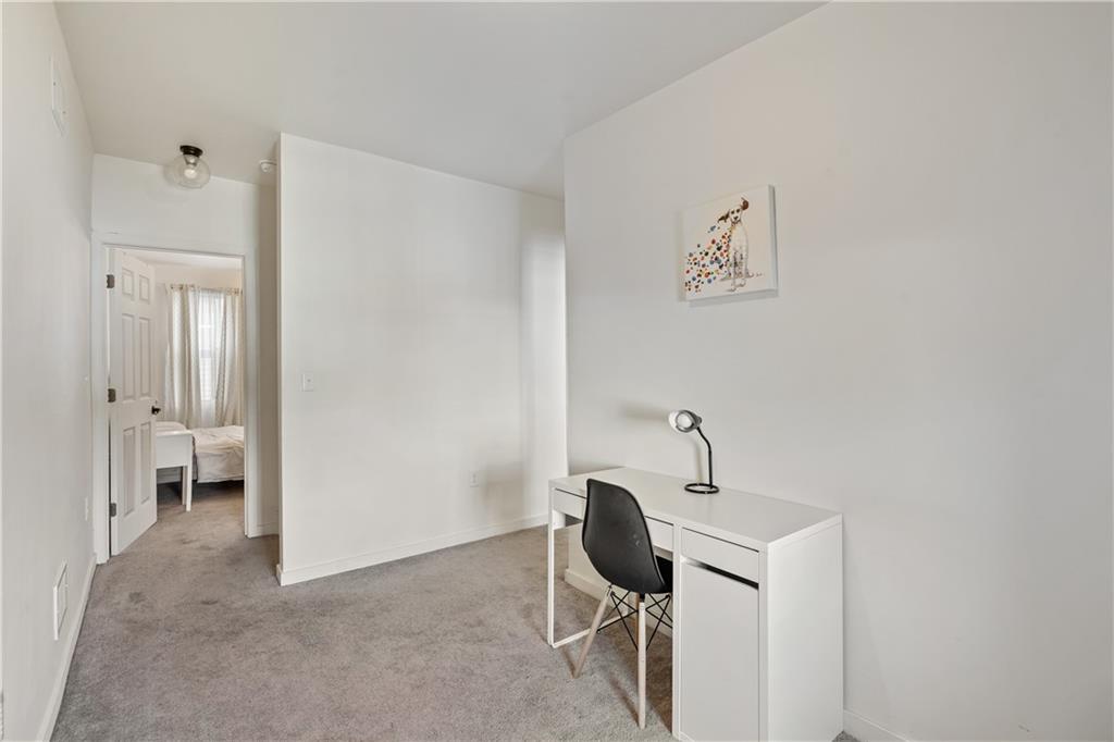 5241 Kent Way Pittsburgh, PA 15201 - Photo 14 of 25