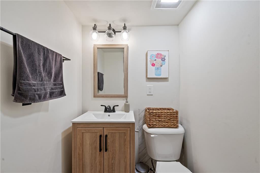 5241 Kent Way Pittsburgh, PA 15201 - Photo 18 of 25