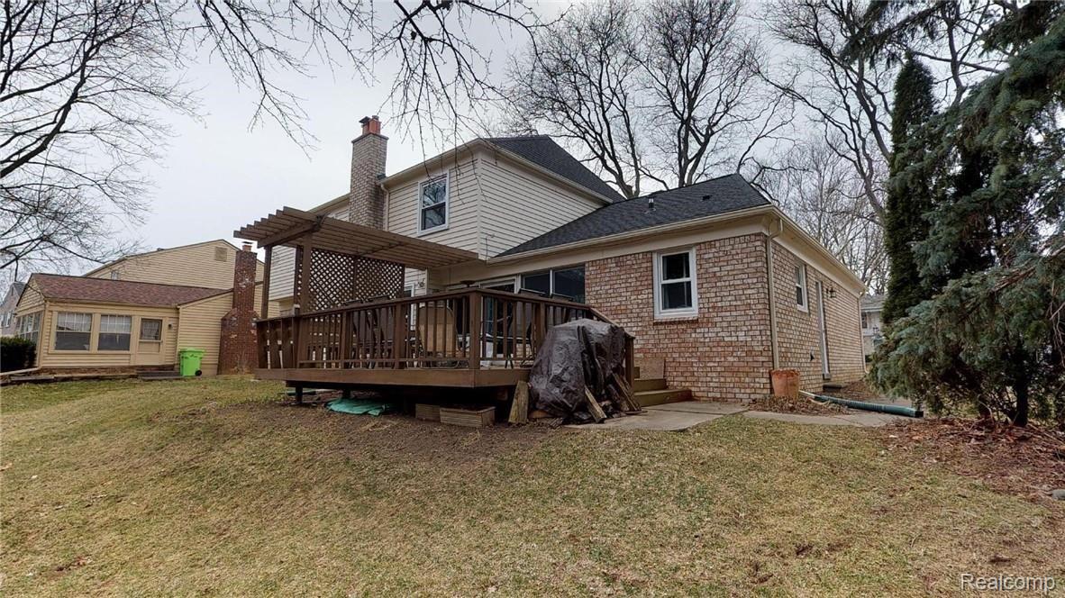 914 Aspen Drive Rochester, MI 48307 - Photo 6 of 54 914-Aspen-Drive-Rochester-04052019_120007.jpg