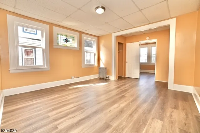 $2,100 | 180 Hobson Street, Unit 2, Newark, NJ 07112