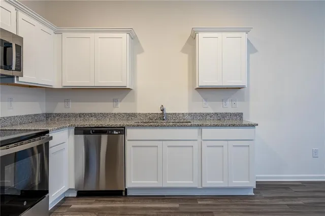 $2,150 | 2010 Ayla Drive, Douglasville, GA 30135