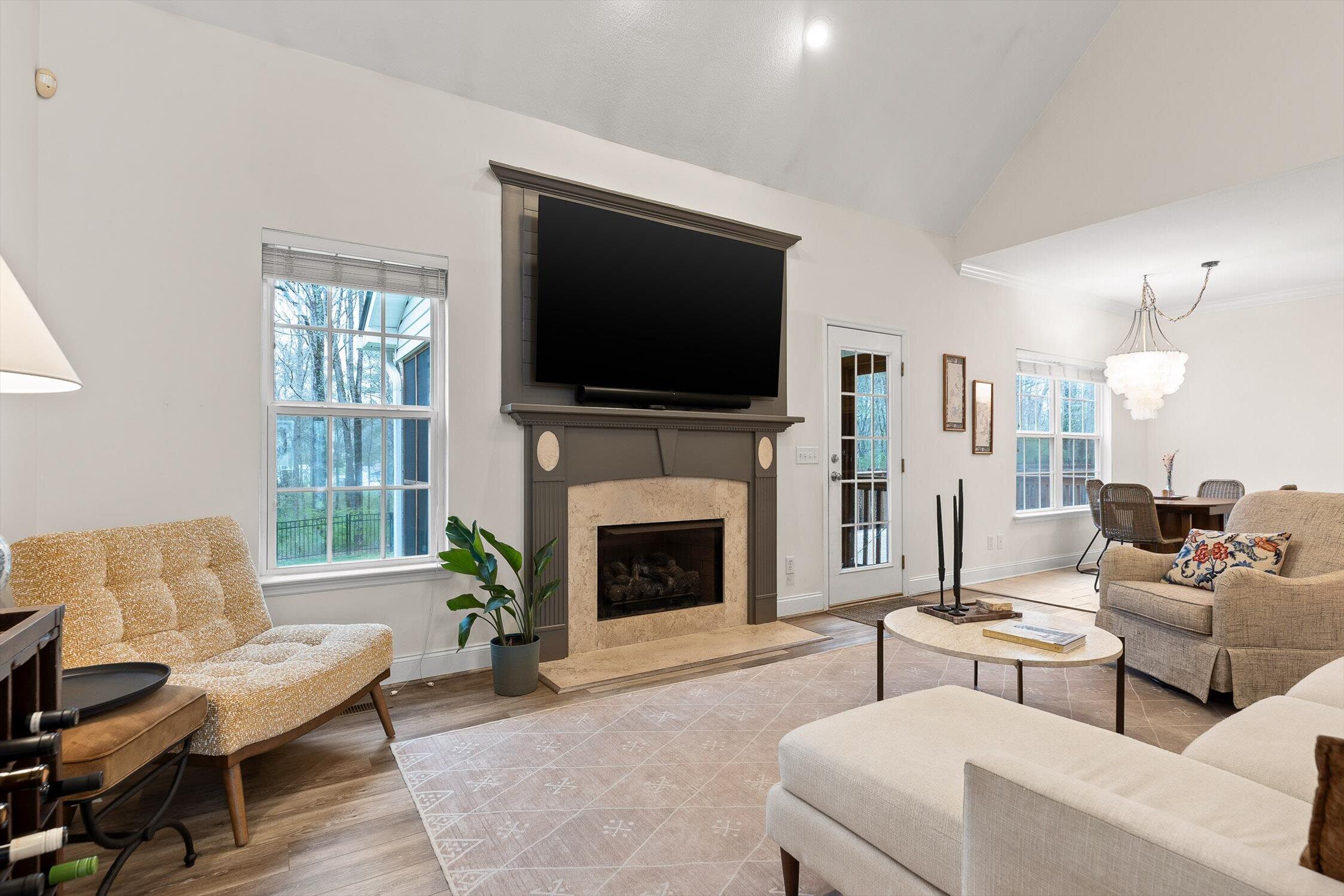 7094 Homestead Circle Hixson, TN 37343 - Photo 8 of 38 7094 Homestead Cir