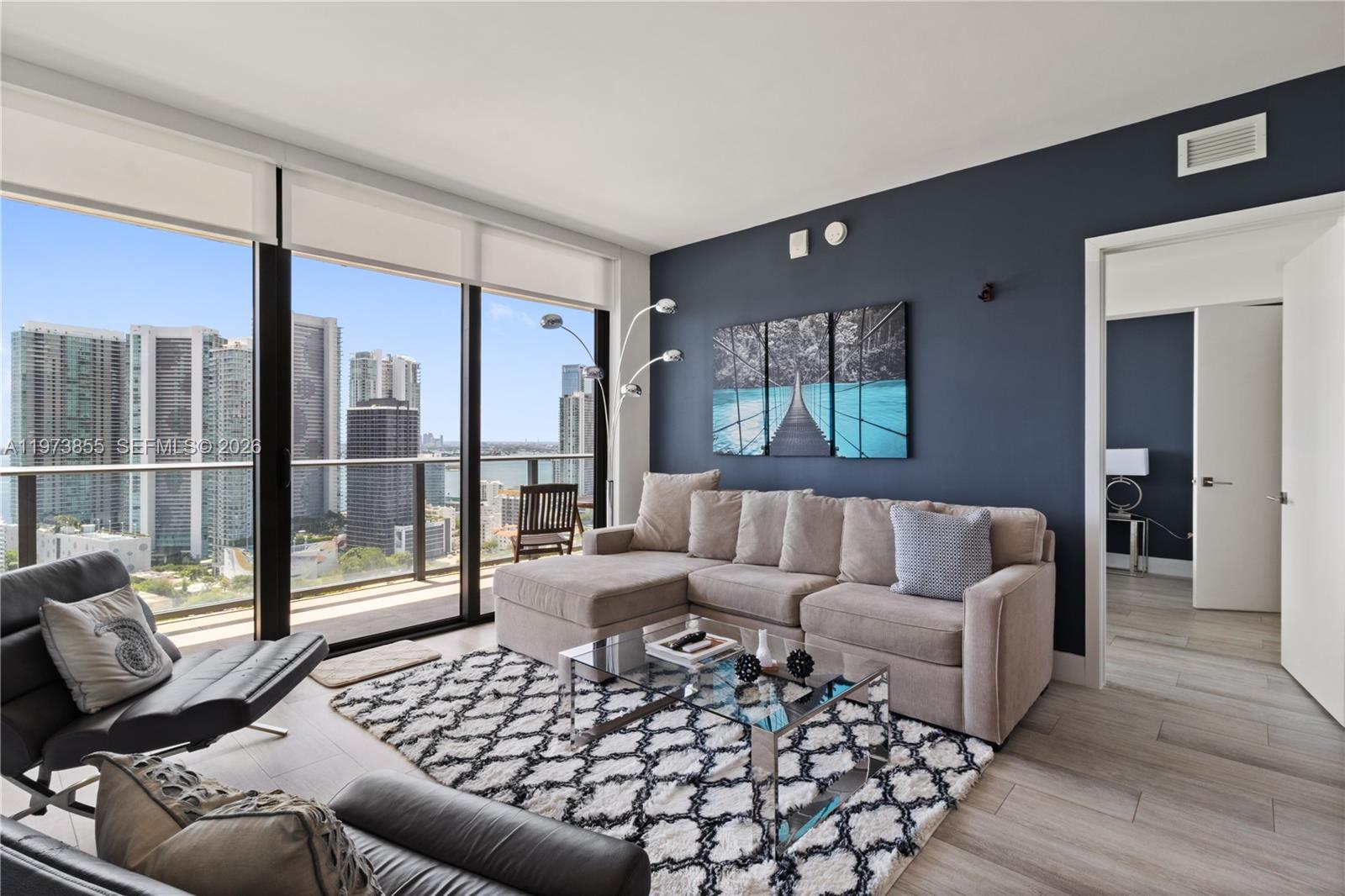 121 Northeast 34th Street, Unit 2807 Miami, FL 33137 - Photo 14 of 23