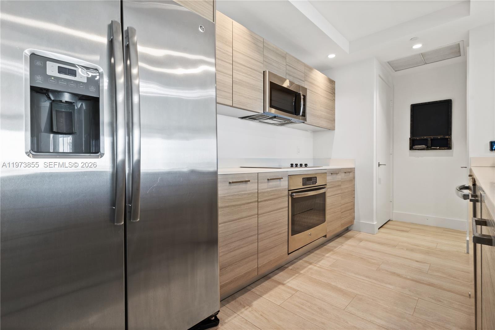 121 Northeast 34th Street, Unit 2807 Miami, FL 33137 - Photo 5 of 23