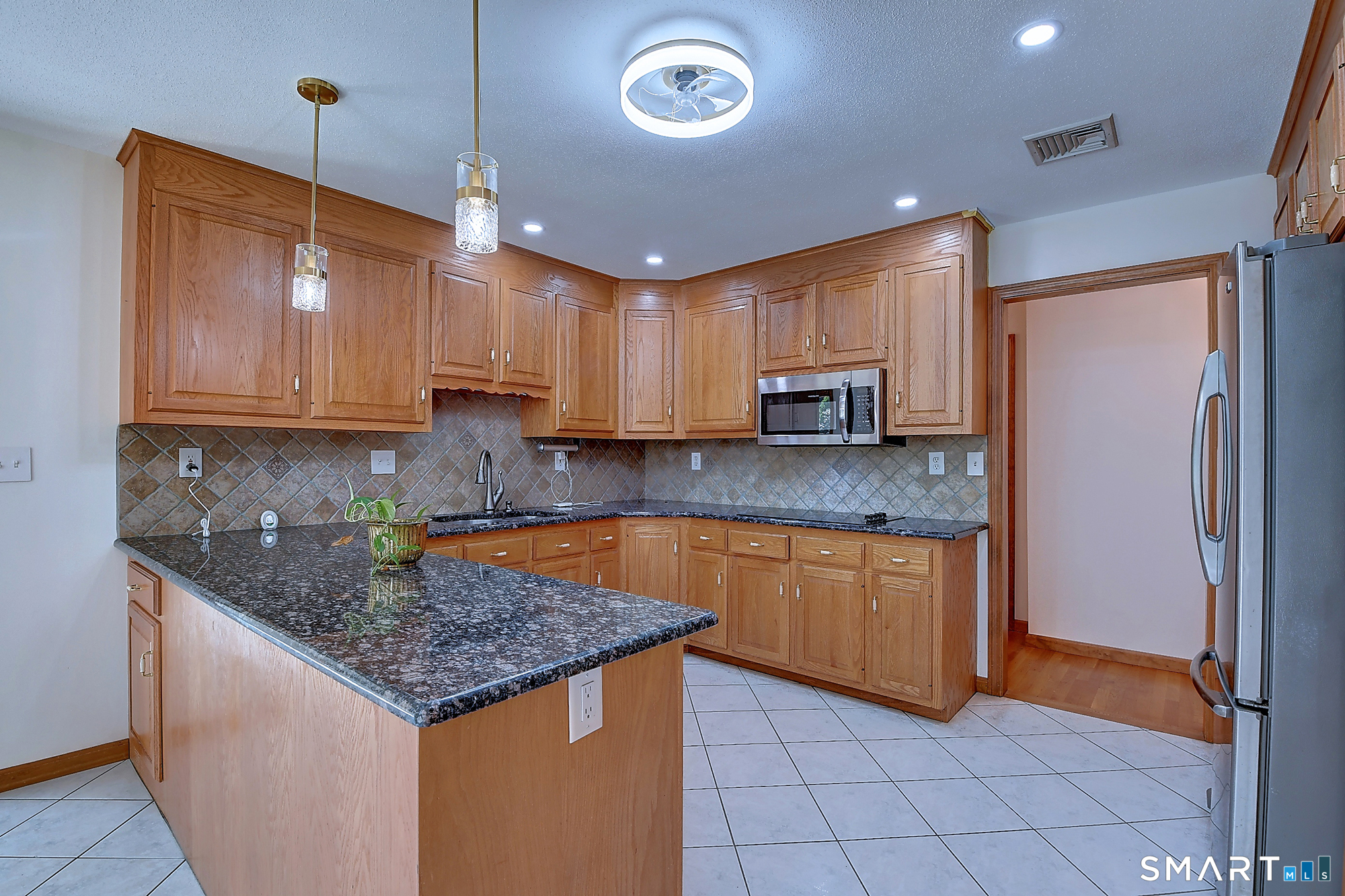 20 Ridgeview Crossing Newington, CT 06111 - Photo 19 of 40 Gallery Image 19