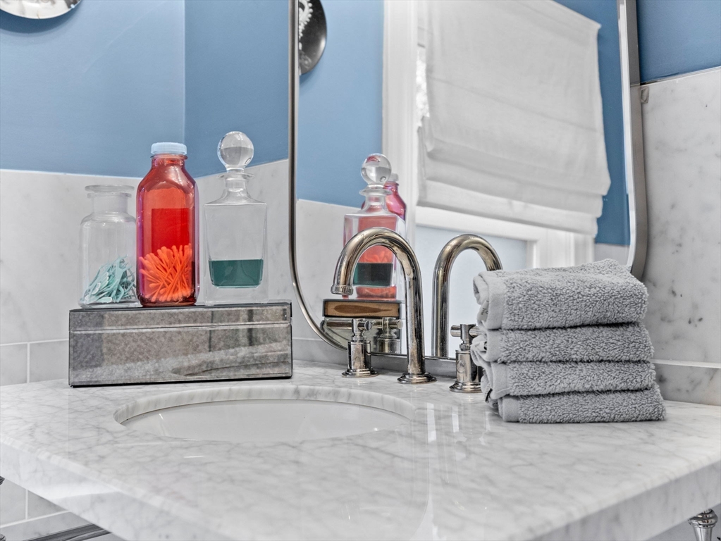 81 Arborway Boston, MA 02130 - Photo 17 of 29 a view of entryway and hall