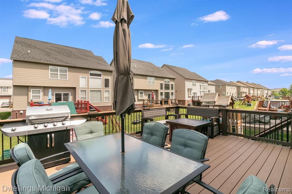 27616 Harrington Way Novi, MI 48374 - Photo 46 of 48
