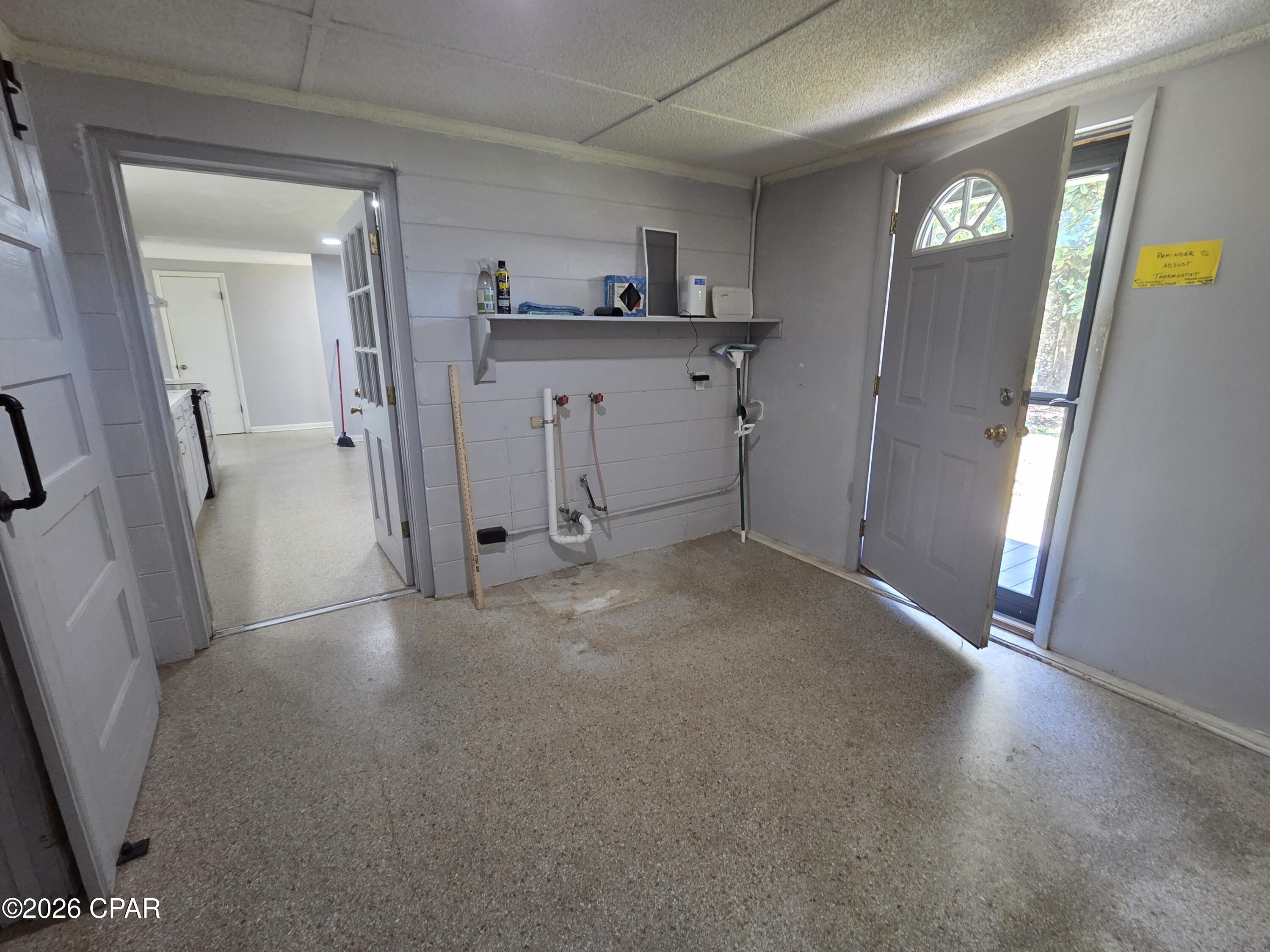 2491 River Road Caryville, FL 32427 - Photo 14 of 23