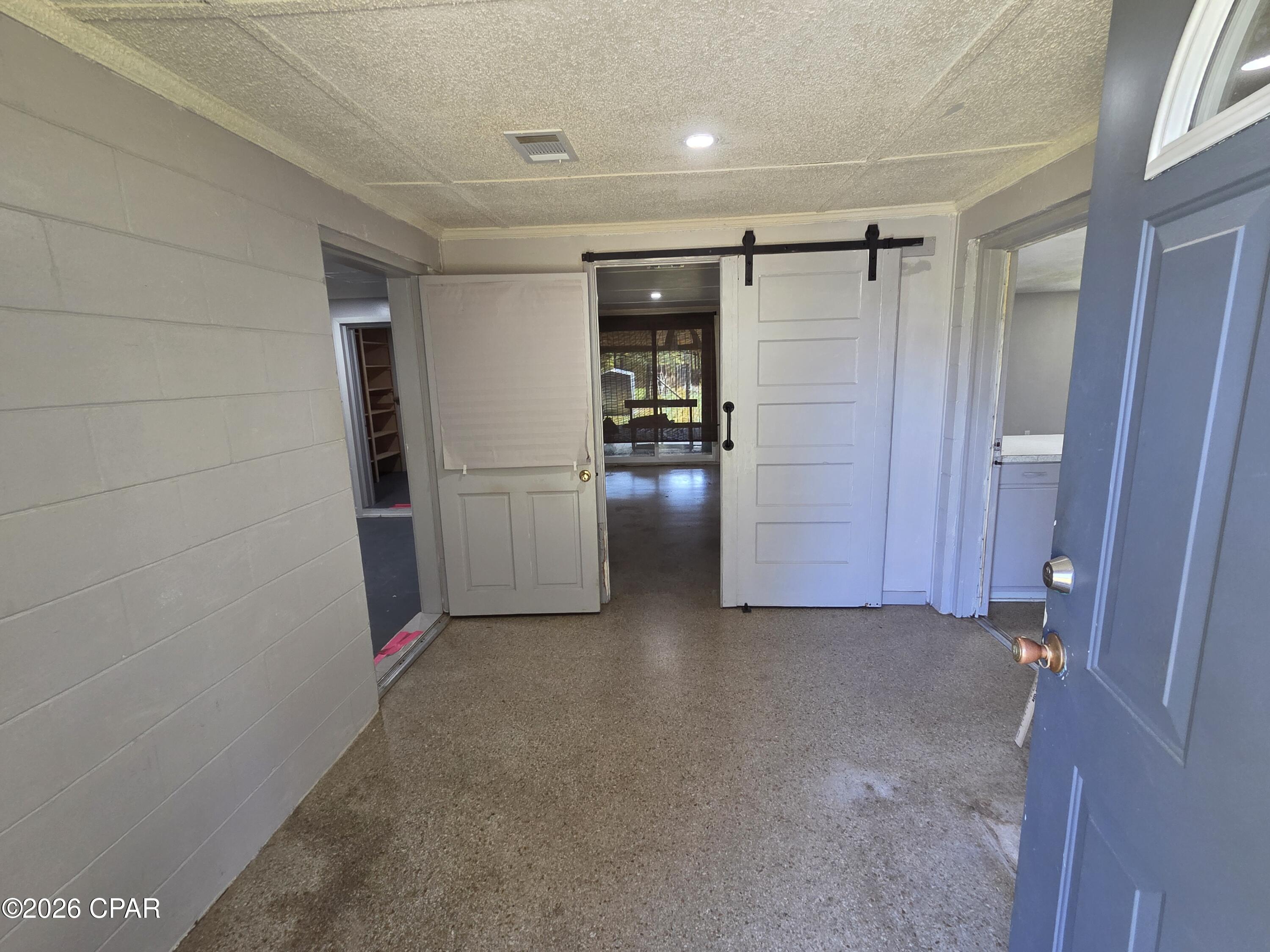 2491 River Road Caryville, FL 32427 - Photo 15 of 23