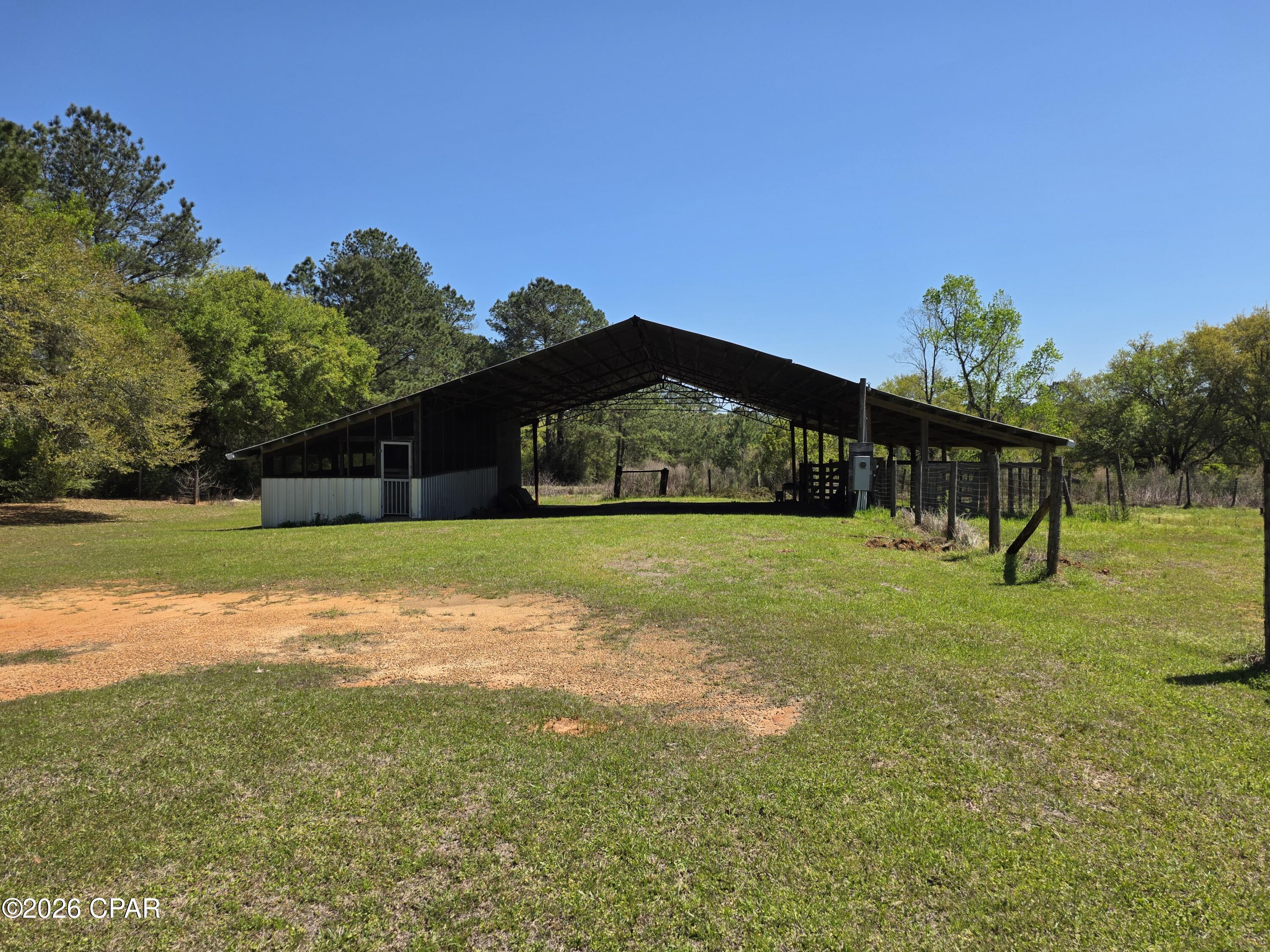 2491 River Road Caryville, FL 32427 - Photo 18 of 23