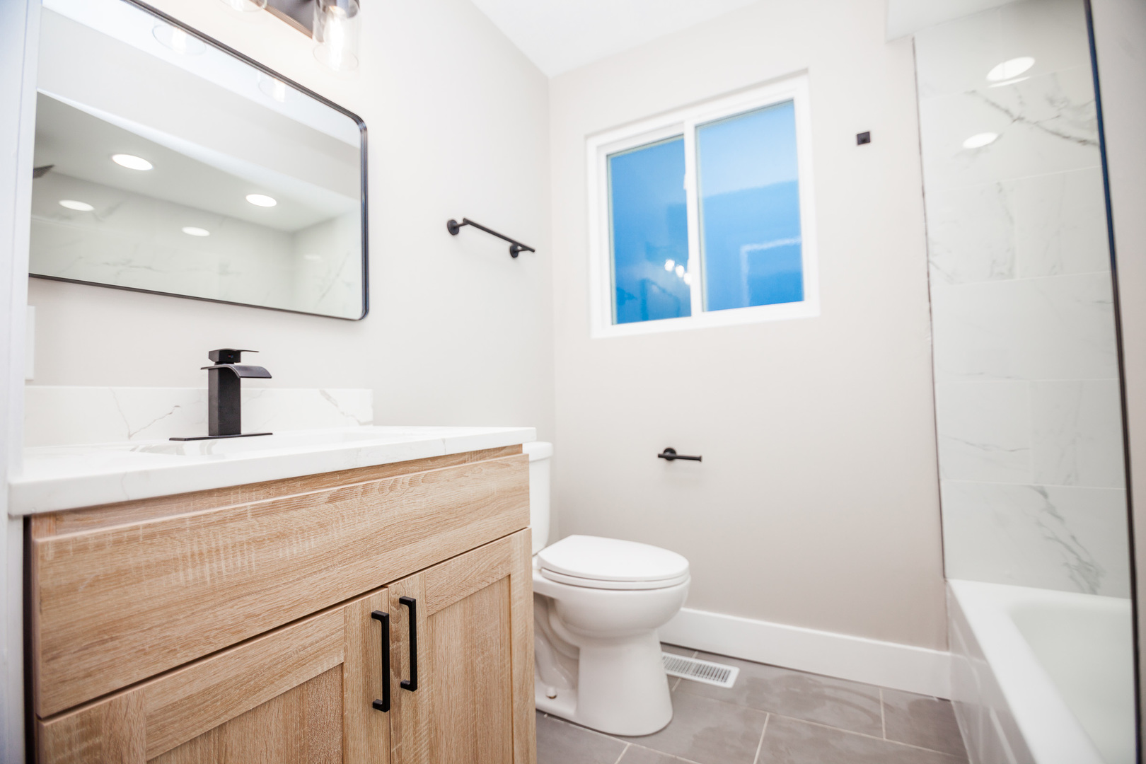 306 West 111th Street Chicago, IL 60628 - Photo 11 of 21